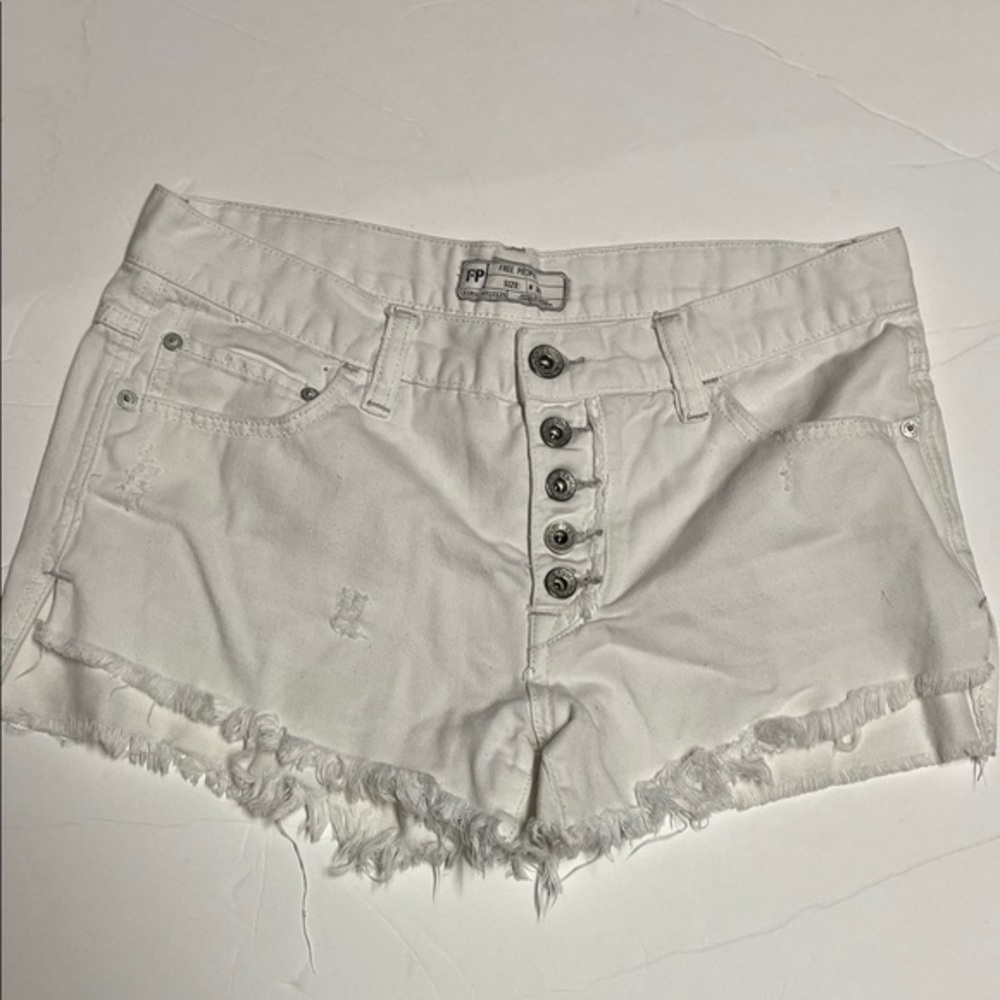 Free People White Distressed Jean Shorts Size 26